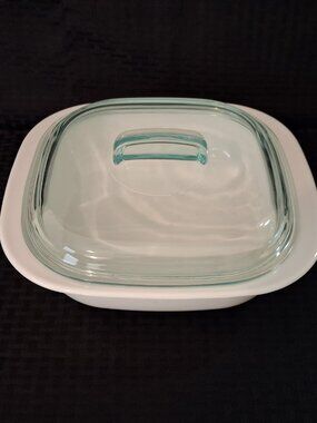 Corning Ware Simply Light 2.5 Qt Casserole Baking Dish White with Glass Lid EUC